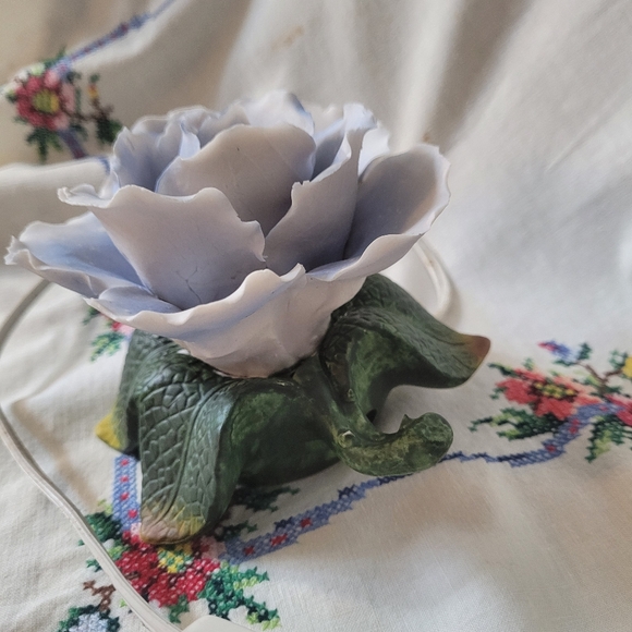 2/$26 Vintage Blue Porcelain Rose Lamp - Picture 4 of 10